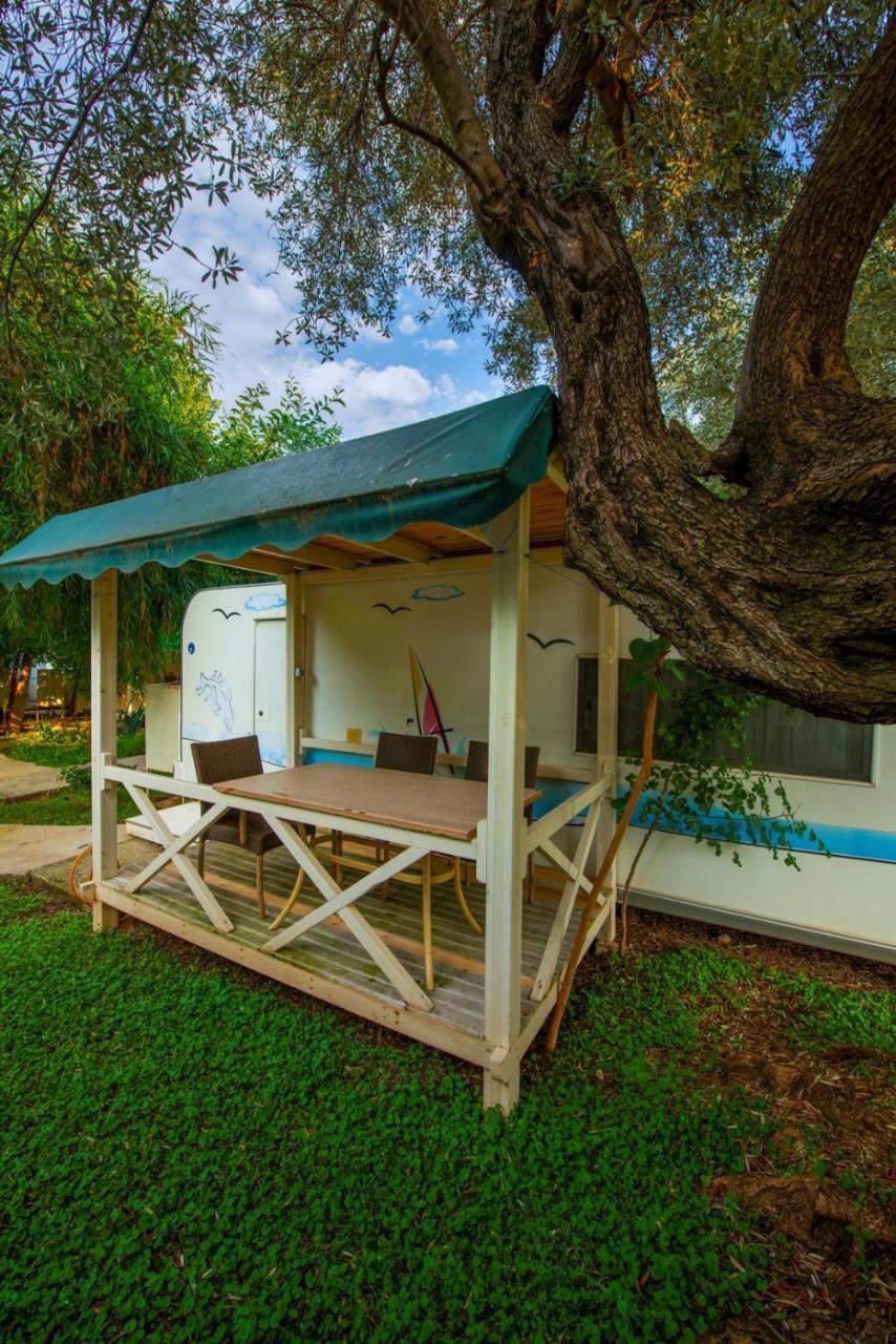 S3 Seahorse Club Hotel